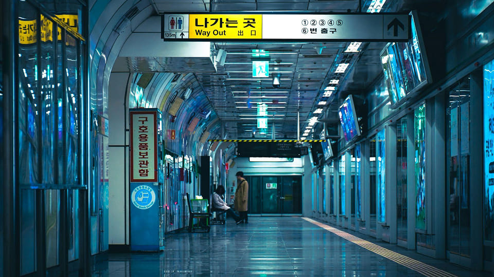 Seoul Korea's Subway System, Wireless mesh delivers unique ability to provide high-performance real-time video streaming